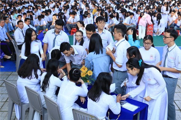 Quyên góp đồng bào lũ lụt miền Trung 2020